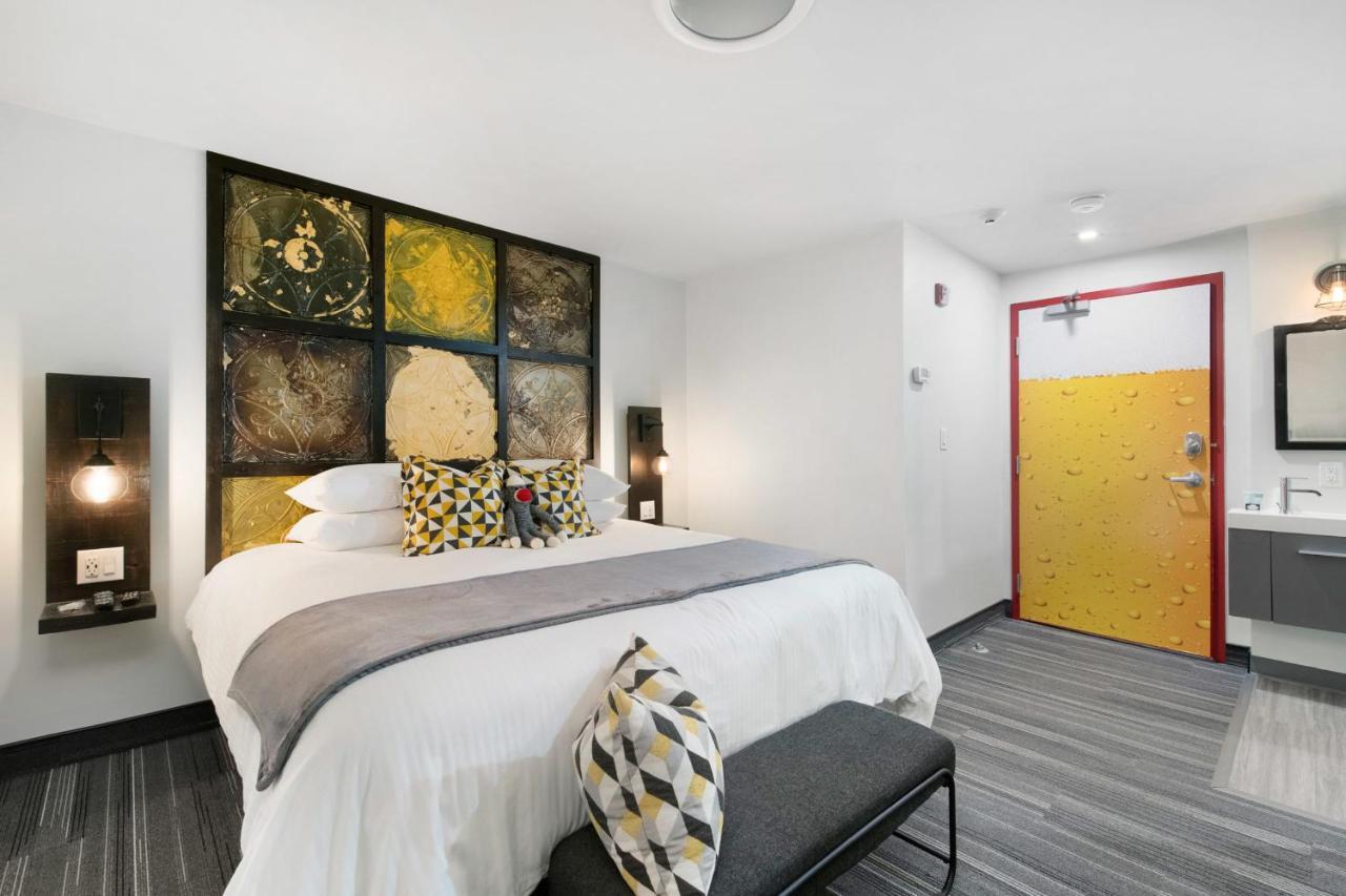 Heart & Hops Brewery Suites Kingsville Экстерьер фото