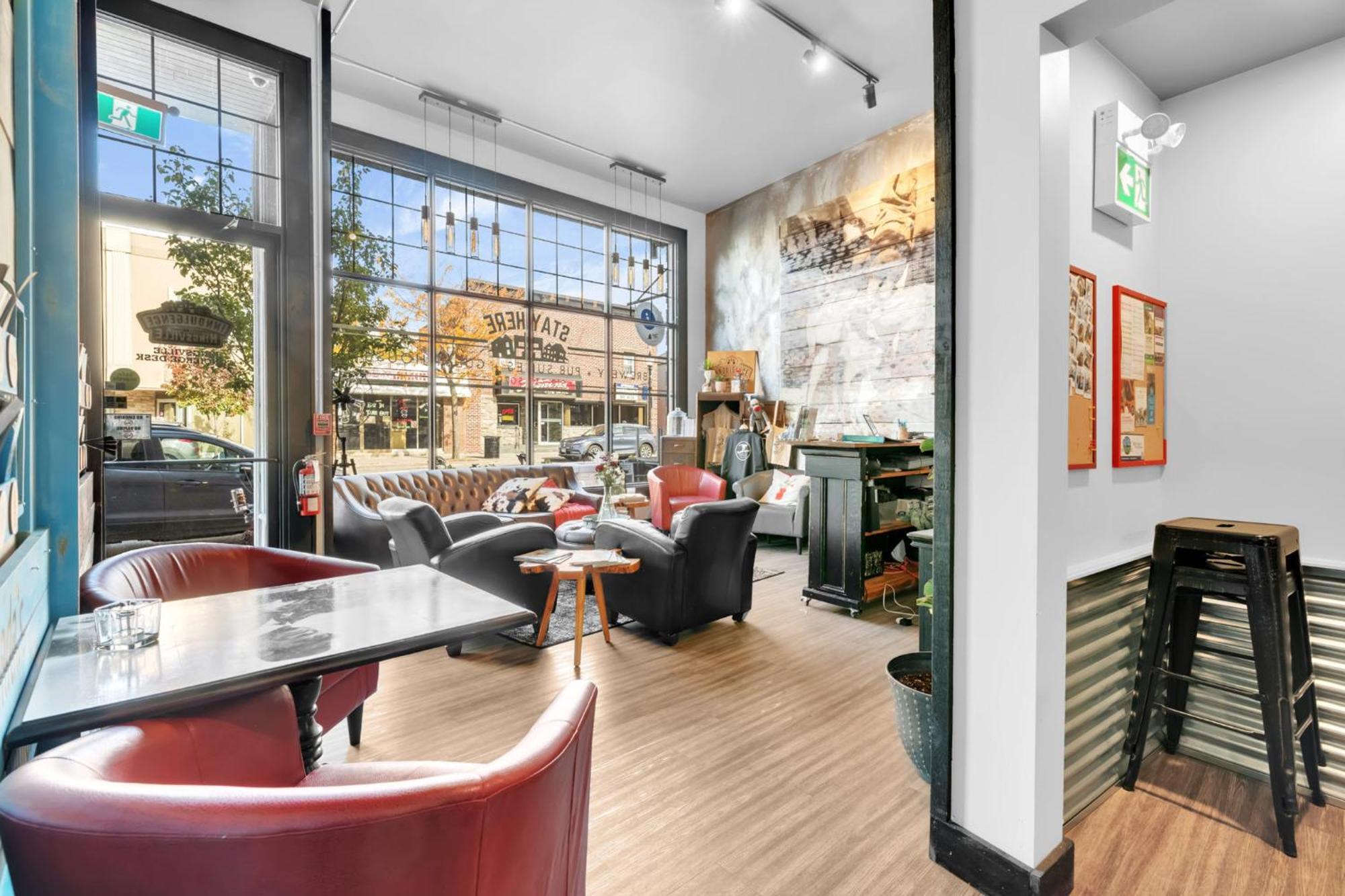 Heart & Hops Brewery Suites Kingsville Экстерьер фото